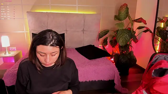  michonne  online show from April 23, 10:58 am