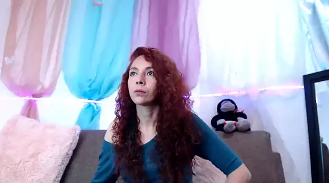 alisonandree online show from February 11, 6:22 pm