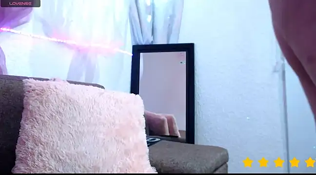 alisonandree online show from February 26, 4:35 pm