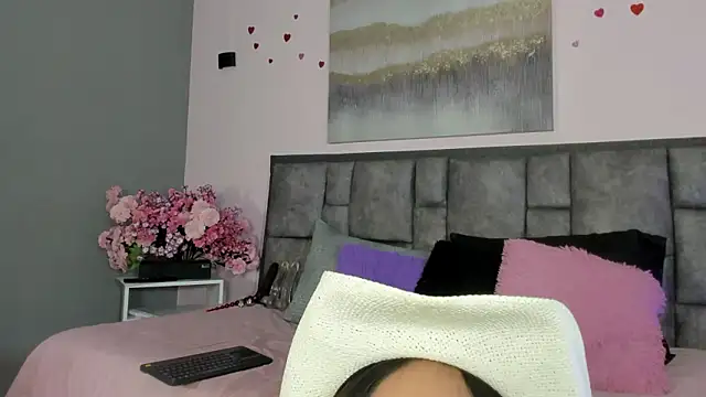 AdelaLust online show from February 28, 4:13 am