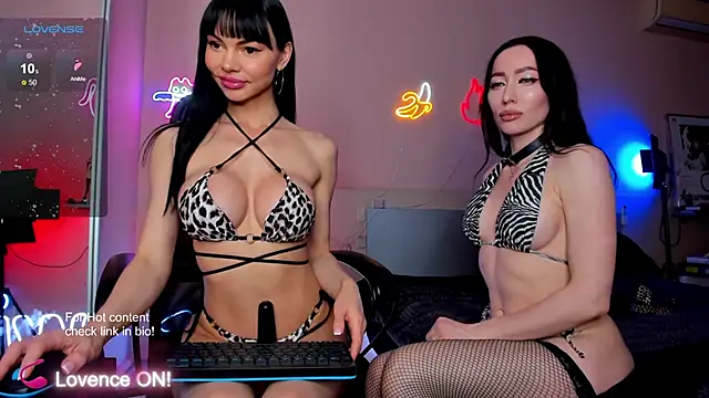 AmyLeeplay online show from February 19, 12:55 pm