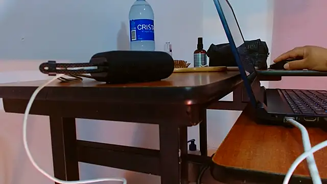 Danella houston online show from June 14, 10:12 pm