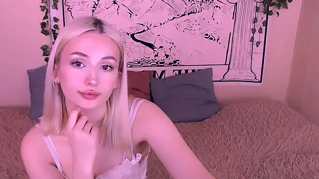 beauty blonde online show from March 10, 8:48 am