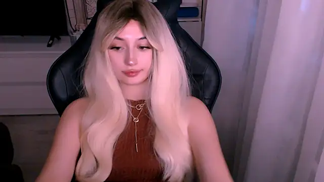 beauty blonde online show from October 22, 1:06 am