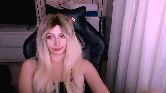 beauty blonde online show from December 1, 12:21 pm