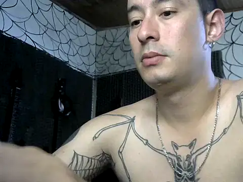 vampireathome online show from March 19, 6:12 pm