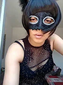Snapshot of shnaz_1 chatting on April 29, 5:55 am shnaz 1 online show from April 29, 5:55 am