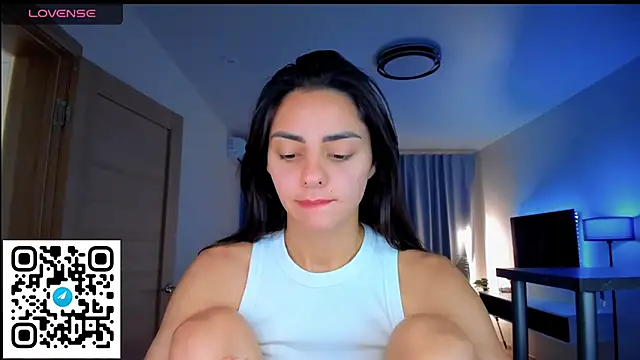 EmiliaZen online show from September 9, 4:06 pm