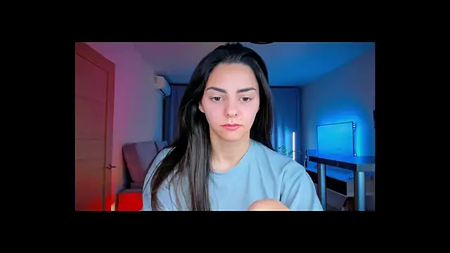 EmiliaZen online show from February 7, 3:05 pm