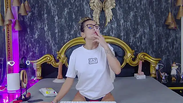 PlayfulShow online show from March 13, 8:26 am