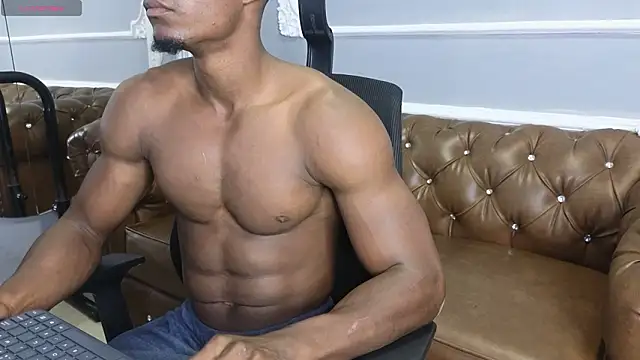 LiamRivers  online show from March 3, 4:13 pm