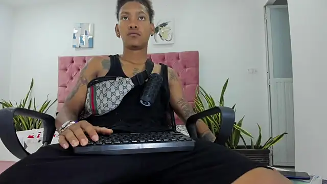 Snapshot of blackdirty420 chatting on February 27, 2:54 pm blackdirty420 online show from February 27, 2:54 pm