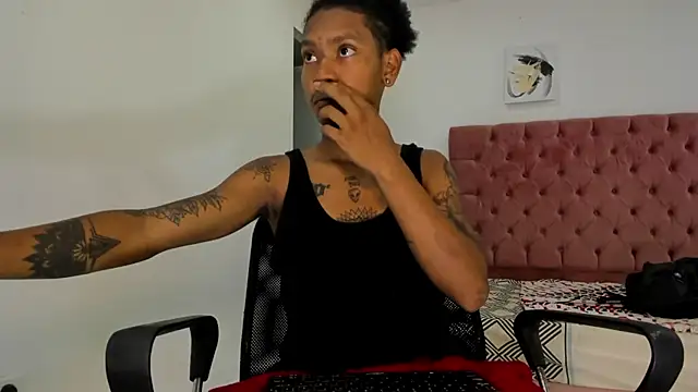 Snapshot of blackdirty420 chatting on March 13, 3:06 pm blackdirty420 online show from March 13, 3:06 pm