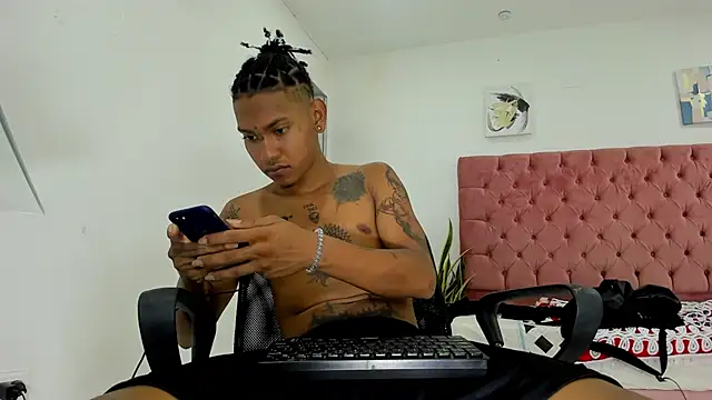 Snapshot of blackdirty420 chatting on March 19, 3:29 pm blackdirty420 online show from March 19, 3:29 pm