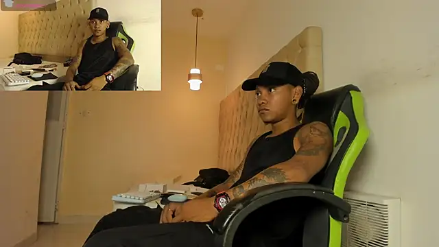 Snapshot of blackdirty420 chatting on September 11, 7:36 pm blackdirty420 online show from September 11, 7:36 pm