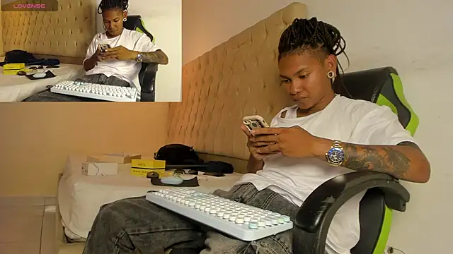 Snapshot of blackdirty420 chatting on September 13, 6:29 pm blackdirty420 online show from September 13, 6:29 pm