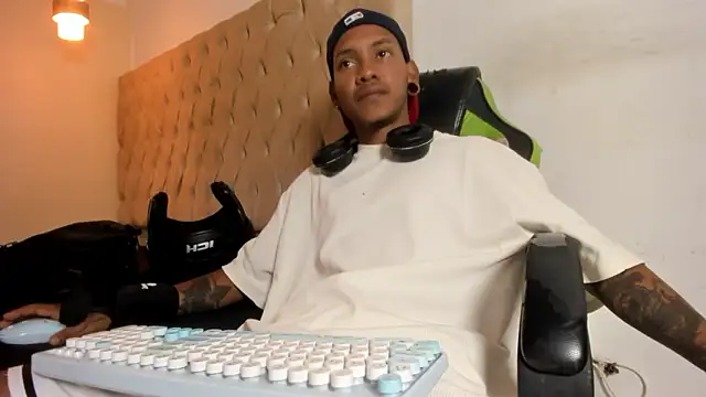 blackdirty420 online show from March 9, 5:06 pm