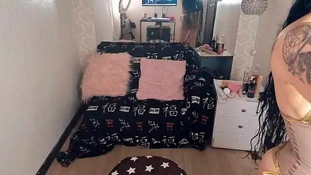 lizha milf online show from November 15, 5:31 pm