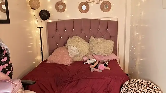 lizha milf online show from April 16, 7:14 pm