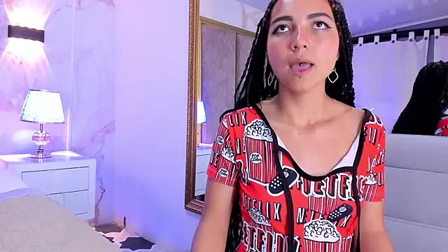 ValerieHyde online show from March 1, 2:59 am