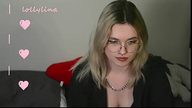 lollylina online show from March 1, 9:37 pm
