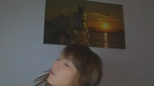 Snapshot of DemiDee chatting on March 20, 12:32 pm DemiDee online show from March 20, 12:32 pm