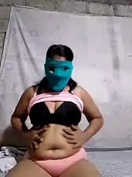 Snapshot of chutiaunty chatting on February 24, 3:48 am chutiaunty online show from February 24, 3:48 am