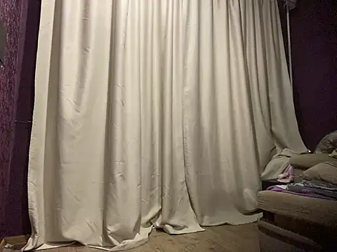 onlookers80 online show from February 6, 9:22 am