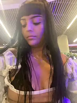 Dulce  Boyd online show from February 17, 5:32 pm