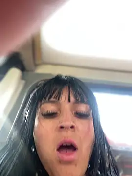 Dulce  Boyd online show from December 4, 1:31 pm