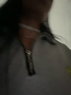 Dulce  Boyd online show from April 20, 2:09 pm