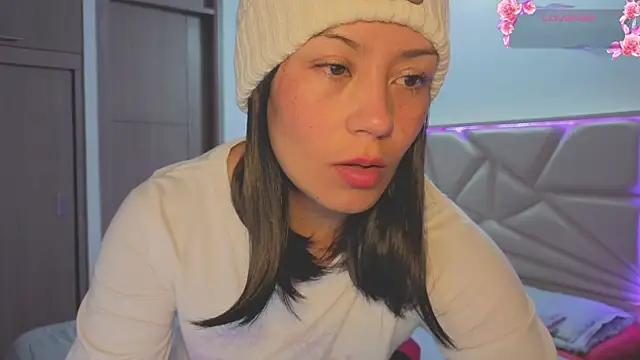 salome stockman s online show from April 29, 4:27 am