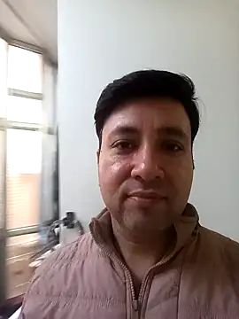 innocentboy1987 online show from February 5, 3:33 am