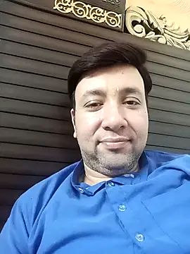 innocentboy1987 online show from March 22, 7:23 am