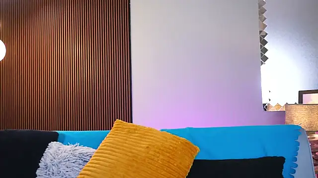 Dolce Tentacion online show from February 24, 8:06 am