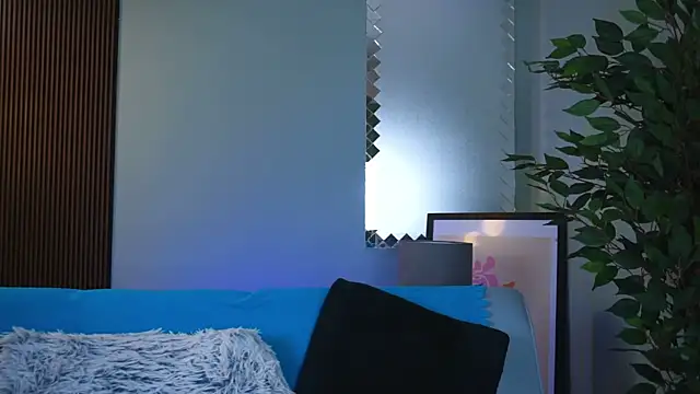 Dolce Tentacion online show from February 26, 2:25 pm