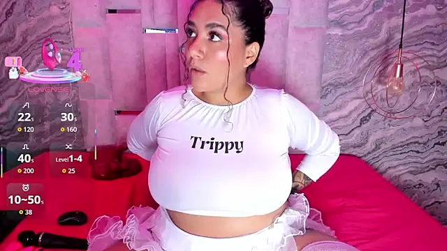 MelissaBloomm online show from February 11, 2:11 pm