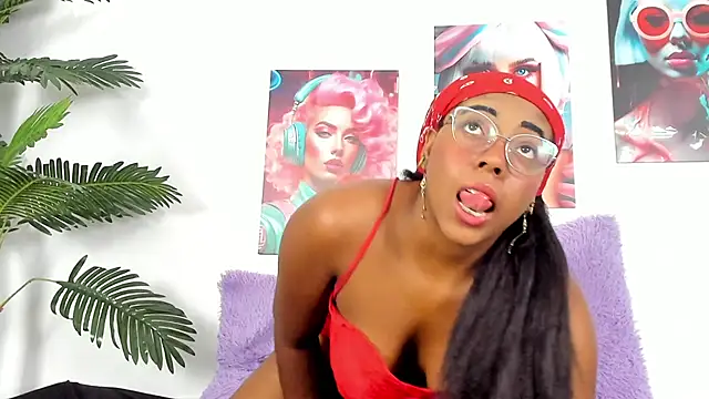 alejandra-cortes online show from March 6, 11:25 am