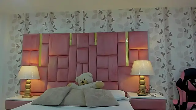 ArianaFranco online show from March 26, 12:44 pm