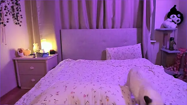 MiaRanki online show from December 3, 1:24 am