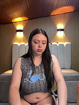 Cute Angell  online show from April 15, 3:19 pm