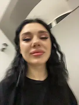 MaeveMoon online show from January 18, 6:12 pm