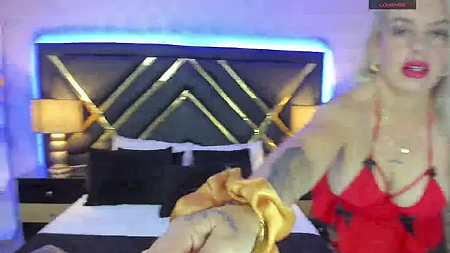 SophieWinsloow online show from February 8, 12:39 pm