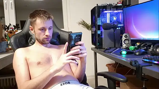 Snapshot of ademandjulia chatting on January 15, 8:56 pm ademandjulia online show from January 15, 8:56 pm