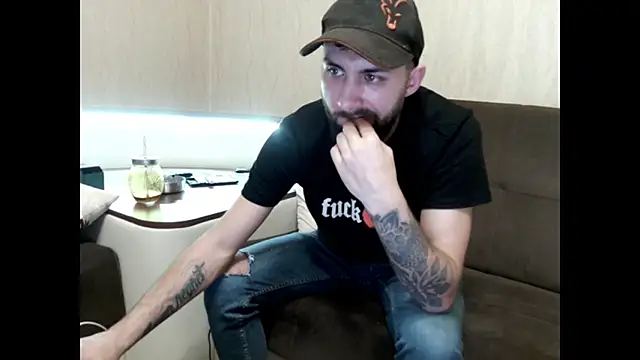 Snapshot of JamieNoxus chatting on February 13, 9:51 am JamieNoxus online show from February 13, 9:51 am