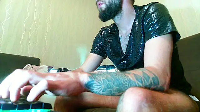 Snapshot of JamieNoxus chatting on February 22, 11:24 am JamieNoxus online show from February 22, 11:24 am