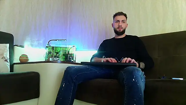 Snapshot of JamieNoxus chatting on March 4, 9:11 pm JamieNoxus online show from March 4, 9:11 pm