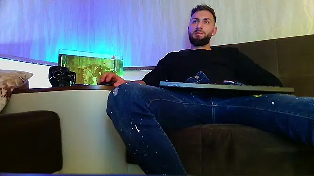 Snapshot of JamieNoxus chatting on March 6, 11:53 pm JamieNoxus online show from March 6, 11:53 pm