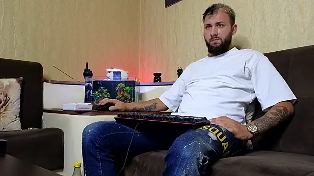 Snapshot of JamieNoxus chatting on September 12, 8:09 pm JamieNoxus online show from September 12, 8:09 pm