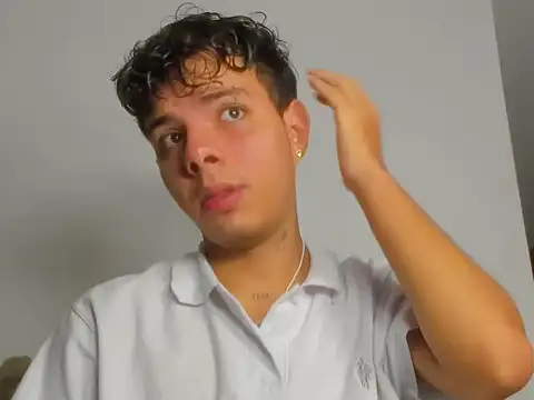 Alessandro 1610 online show from March 1, 6:15 am